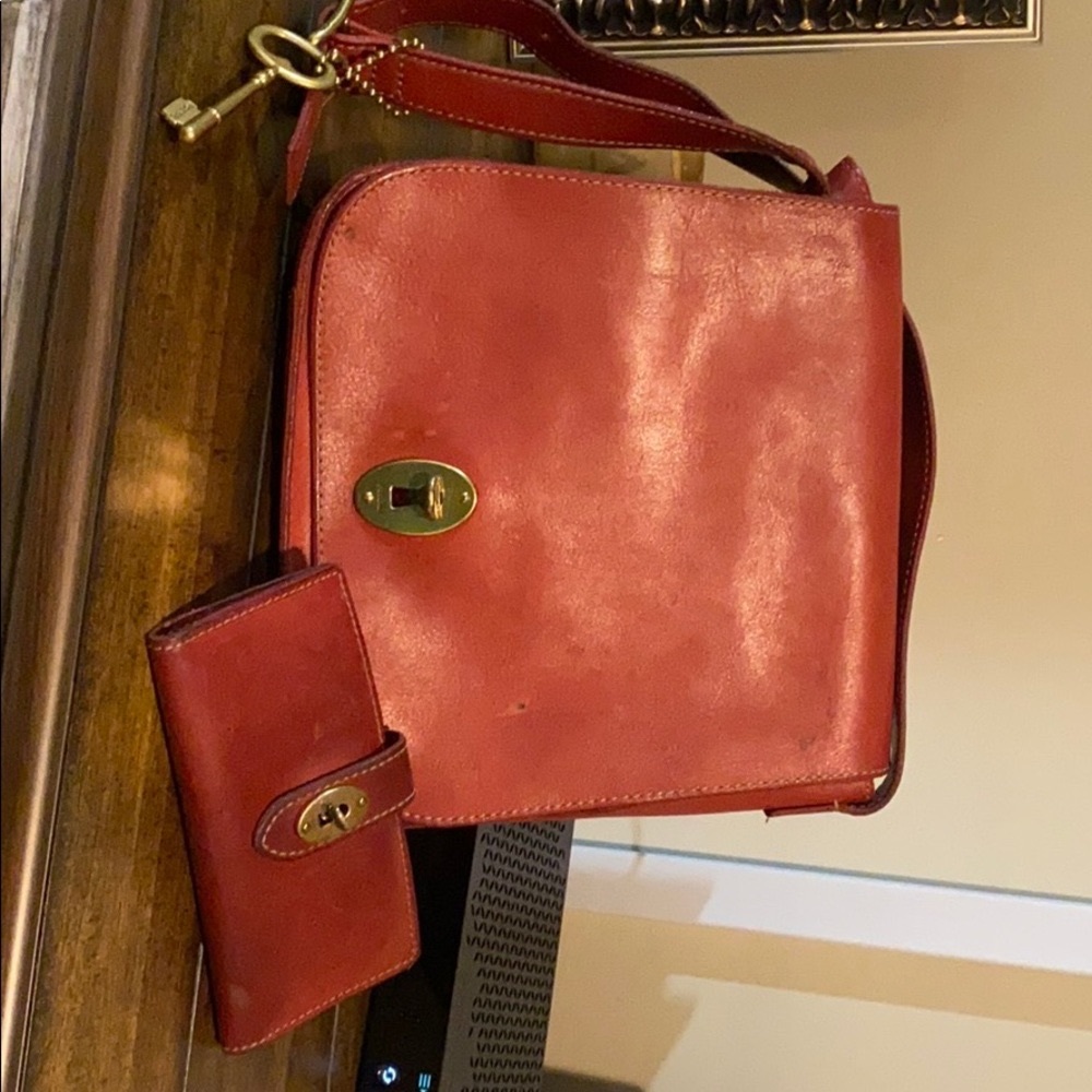 Red Fossil Handbag and matching wallet